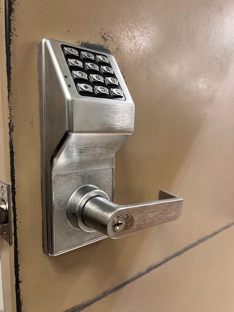 Commercial and Retail Keypad Installation - Treasure Coast Locksmith