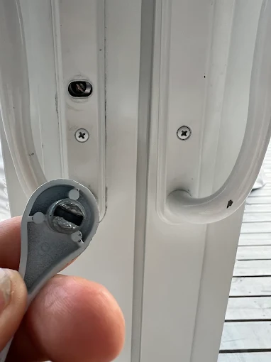 Broken key in door lock