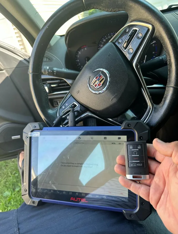 Mobile key fob replacement and programming