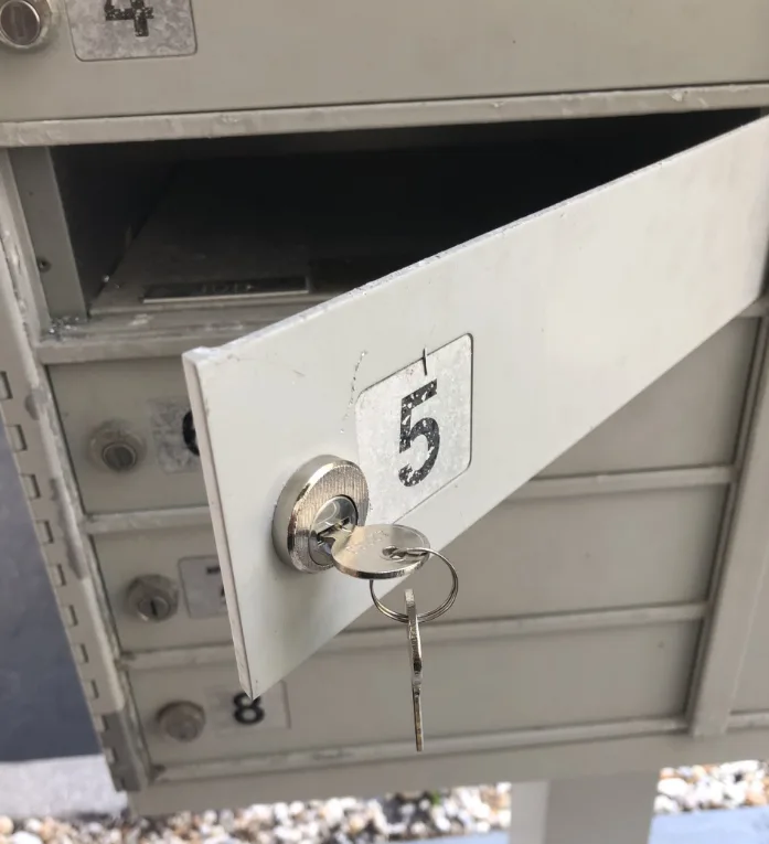 Residential mailbox lock replacement Treasure Coast