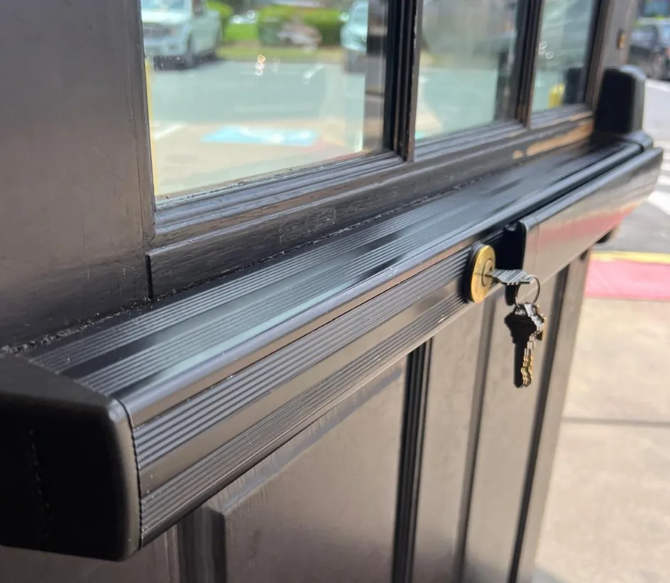 Commercial push bar installation